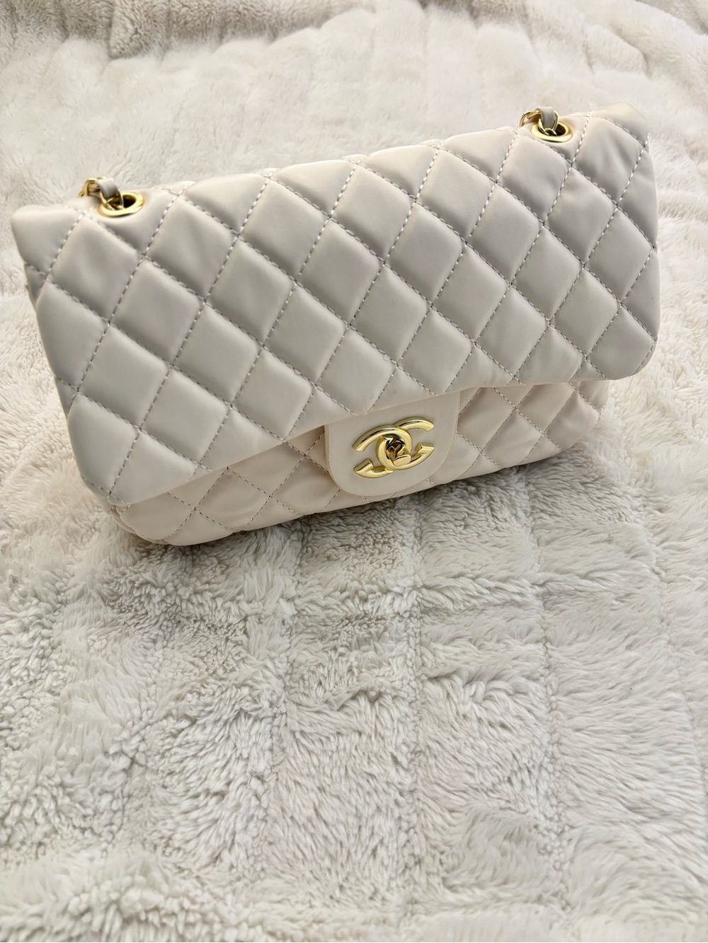 Cream Quilted Chain Shoulder Bag - Designer Style New - Picture 2 of 14